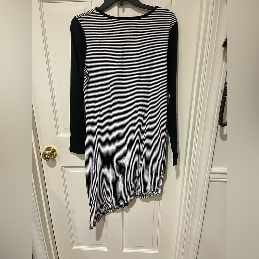 Introspect Dress - Picture 5 of 5